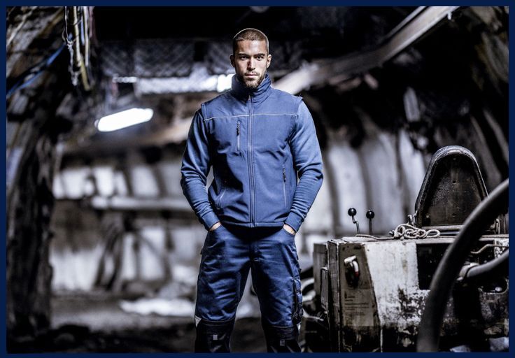 Kamizelki robocze – funkcjonalność i komfort w jednym